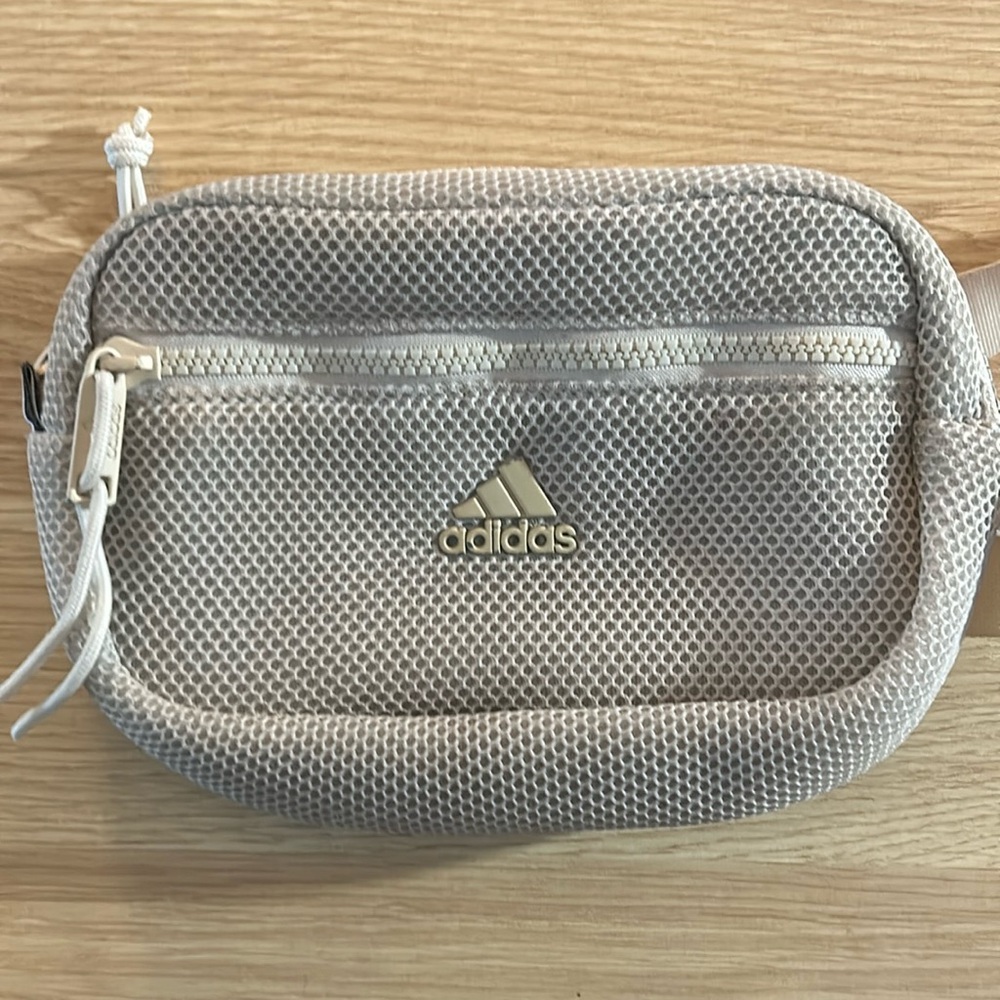 Addidas cream Fanny pack